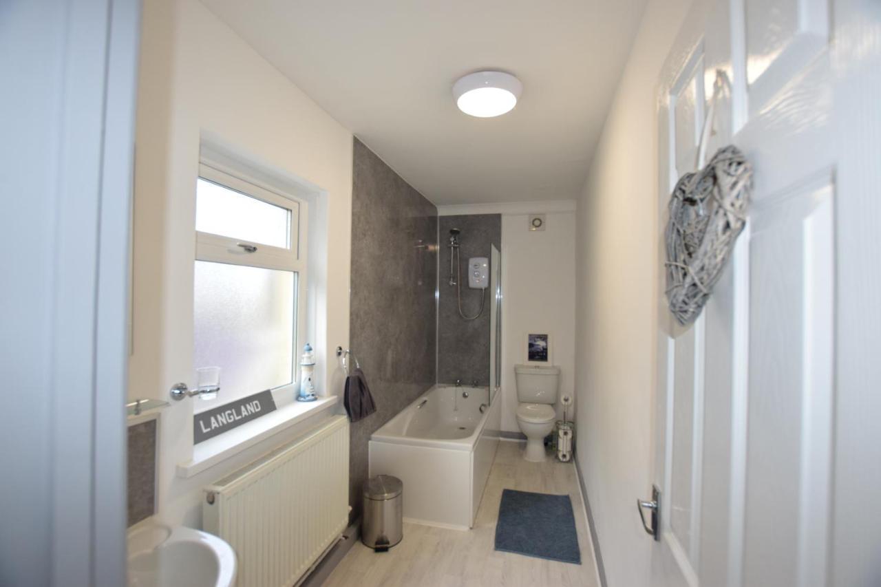 קארמרת'ן 1 Bedroom Holiday Let In The Heart Of West Wales מראה חיצוני תמונה
