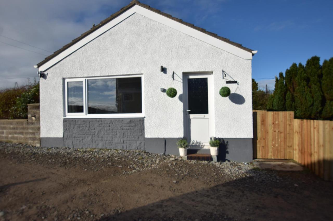 קארמרת'ן 1 Bedroom Holiday Let In The Heart Of West Wales מראה חיצוני תמונה